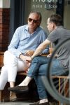 Amsterdam 22 juli 2016
Jort Kelder met een vriend op terras bij Mech