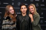 Amsterdam 8 juli 2016
Modeshow Tony Cohen tijdens de amsterdam fashion week op westergasfabriekterrein. Claudia Dierdorp met dochter Julia Klein en vriend