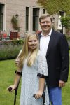 Wassenaar 8 juli 2016
Koninklijk fotouur op de Horsten met Koning Willem Alexander Koningin Maxima en de prinsessen Amalia Ariane en Alexia. Ook de honden zijn erbij.