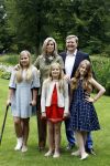 Wassenaar 8 juli 2016
Koninklijk fotouur op de Horsten met Koning Willem Alexander Koningin Maxima en de prinsessen Amalia Ariane en Alexia. Ook de honden zijn erbij.