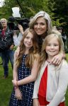 Wassenaar 8 juli 2016
Koninklijk fotouur op de Horsten met Koning Willem Alexander Koningin Maxima en de prinsessen Amalia Ariane en Alexia. Ook de honden zijn erbij.