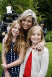 Wassenaar 8 juli 2016
Koninklijk fotouur op de Horsten met Koning Willem Alexander Koningin Maxima en de prinsessen Amalia Ariane en Alexia. Ook de honden zijn erbij.