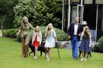 Wassenaar 8 juli 2016
Koninklijk fotouur op de Horsten met Koning Willem Alexander Koningin Maxima en de prinsessen Amalia Ariane en Alexia. Ook de honden zijn erbij.
