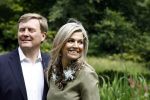 Wassenaar 8 juli 2016
Koninklijk fotouur op de Horsten met Koning Willem Alexander Koningin Maxima en de prinsessen Amalia Ariane en Alexia. Ook de honden zijn erbij.