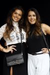 Amsterdam 9 juli 2016
Modeshow Monique Collignon op AFW Amsterdam fashion week bij westergasfabriek.
Laura Ponticorvo met een vriendin