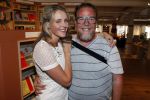Amsterdam 6 juli 2016
Presentatie nieuwe boek van Liza Sips ( Verraad) bij boekhandel Scheltema.
Vriend Ralph Manheim en zoontje Jonathan. Bastiaan v Schaijk
