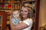 Amsterdam 6 juli 2016
Presentatie nieuwe boek van Liza Sips ( Verraad) bij boekhandel Scheltema.
Vriend Ralph Manheim en zoontje Jonathan.