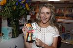 Amsterdam 6 juli 2016
Presentatie nieuwe boek van Liza Sips ( Verraad) bij boekhandel Scheltema.
Vriend Ralph Manheim en zoontje Jonathan.