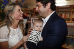 Amsterdam 6 juli 2016
Presentatie nieuwe boek van Liza Sips ( Verraad) bij boekhandel Scheltema.
Vriend Ralph Manheim en zoontje Jonathan.