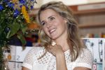 Amsterdam 6 juli 2016
Presentatie nieuwe boek van Liza Sips ( Verraad) bij boekhandel Scheltema.
Vriend Ralph Manheim en zoontje Jonathan.