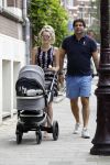 Amsterdam 23 juli 2016
 Liza Sips en Ralph Manheim achter  de kinderwagen.