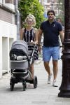 Amsterdam 23 juli 2016
 Liza Sips en Ralph Manheim achter  de kinderwagen.
