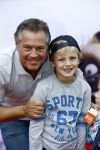 Amsterdam 17 juli 2016
Premiere huisdiergeheimen in Pathe arena. Otto Klein met zoon