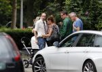 Amsterdam 7 juli 2016 
Connie Breukhoven met haar vriend Eugene v Dun op de fiets in Amsterdam.Opnames Koefnoen met Owen Schumacher Paul Groot Martine Sandifort en Sanne Wallis de Vries. Opnamews vonden plaats in de v Eeghenstraat.