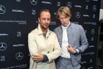 Amsterdam 8 juli 2016
Modeshow Tony Cohen tijdens de amsterdam fashion week op westergasfabriekterrein. Paul Barewijk met een vriend