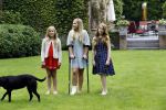 Wassenaar 8 juli 2016
Koninklijk fotouur op de Horsten met Koning Willem Alexander Koningin Maxima en de prinsessen Amalia Ariane en Alexia. Ook de honden zijn erbij.