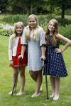 Wassenaar 8 juli 2016
Koninklijk fotouur op de Horsten met Koning Willem Alexander Koningin Maxima en de prinsessen Amalia Ariane en Alexia. Ook de honden zijn erbij.