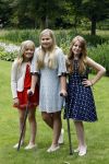 Wassenaar 8 juli 2016
Koninklijk fotouur op de Horsten met Koning Willem Alexander Koningin Maxima en de prinsessen Amalia Ariane en Alexia. Ook de honden zijn erbij.