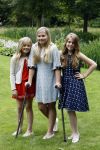 Wassenaar 8 juli 2016
Koninklijk fotouur op de Horsten met Koning Willem Alexander Koningin Maxima en de prinsessen Amalia Ariane en Alexia. Ook de honden zijn erbij.