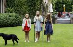 Wassenaar 8 juli 2016
Koninklijk fotouur op de Horsten met Koning Willem Alexander Koningin Maxima en de prinsessen Amalia Ariane en Alexia. Ook de honden zijn erbij.