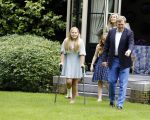Wassenaar 8 juli 2016
Koninklijk fotouur op de Horsten met Koning Willem Alexander Koningin Maxima en de prinsessen Amalia Ariane en Alexia. Ook de honden zijn erbij.