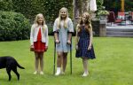 Wassenaar 8 juli 2016
Koninklijk fotouur op de Horsten met Koning Willem Alexander Koningin Maxima en de prinsessen Amalia Ariane en Alexia. Ook de honden zijn erbij.