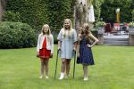Wassenaar 8 juli 2016
Koninklijk fotouur op de Horsten met Koning Willem Alexander Koningin Maxima en de prinsessen Amalia Ariane en Alexia. Ook de honden zijn erbij.