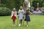 Wassenaar 8 juli 2016
Koninklijk fotouur op de Horsten met Koning Willem Alexander Koningin Maxima en de prinsessen Amalia Ariane en Alexia. Ook de honden zijn erbij.