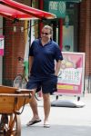 Amsterdam 23 juli 2016
 Robert jensen doet boodschappen met zijn mercedes SL 500 cabrio