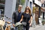 Amsterdam 4 juli 2016
Ruud Gullit met zijn vriendin Karin  de Rooy