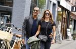 Amsterdam 4 juli 2016
Ruud Gullit met zijn vriendin Karin  de Rooy