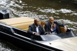 Amsterdam 11 juli 2016
Opnames the hitmans bodyguard met Samuel L Jackson. Ook een look a like van Samuel speelt mee. Opnames vomnden plaats op de grachten van amsterdam.