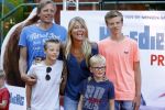 Amsterdam 17 juli 2016
Premiere huisdiergeheimen in Pathe arena. sandra Ysbrandy met man en kinderen