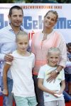 Amsterdam 17 juli 2016
Premiere huisdiergeheimen in Pathe arena. Sebastiaan Bleekemolen met gezin