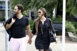 Amsterdam Schiphol 7 juli 2016
Sylvia Geersen voor het eerst met haar man Rogelio Castro Martinez in Nederland.