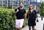 Amsterdam Schiphol 7 juli 2016
Sylvia Geersen voor het eerst met haar man Rogelio Castro Martinez in Nederland.
