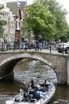 Amsterdam 11 juli 2016
Opnames the hitmans bodyguard met Samuel L Jackson. Ook een look a like van Samuel speelt mee. Opnames vomnden plaats op de grachten van amsterdam.