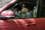 Amsterdam 6 juli 2016 
Tonny Vilhena in zijn range rover sport aan het winkelen in amsterdam zuid