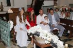 ibiza 2 juli 2016
Doop Xess Xava in dezelfde kerk waar Yolanthe vroeger gedoopt is.
Wesley Sneijder Yolanthe  haar zussen en de moeders zijn natuurlijk aanwezig.