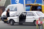 Amsterdam 15 juli 2016
Isa Hoes heeft problemen met haar auto/mercedes en wordt geholpen door de ANWB
