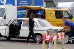 Amsterdam 15 juli 2016
Isa Hoes heeft problemen met haar auto/mercedes en wordt geholpen door de ANWB