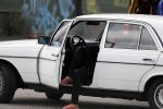 Amsterdam 15 juli 2016
Isa Hoes heeft problemen met haar auto/mercedes en wordt geholpen door de ANWB