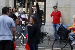 Amsterdam 28 juni 2017 
Beau v Erven Dorens fietsend met sigaret
