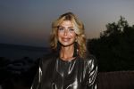 ibiza 23 juni 2017
Opening restarant club Xaxa van EWesley Sneijder en zijn vrouw Yolanthe Sneijder Cabau op eht strand van Cala Tarida. Estelle Cruijff met Winonah de Jong