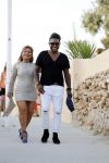 ibiza 23 juni 2017
Opening restarant club Xaxa van EWesley Sneijder en zijn vrouw Yolanthe Sneijder Cabau op eht strand van Cala Tarida.