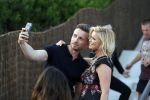 ibiza 23 juni 2017
Opening restarant club Xaxa van EWesley Sneijder en zijn vrouw Yolanthe Sneijder Cabau op eht strand van Cala Tarida. Koos v Plateringen en Bridget Maasland