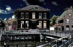 Harlingen, 25 Juni 2017
Piet Paulusma zijn huis en met zijn dochters en in aktie