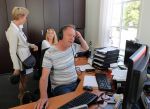 Harlingen, 25 Juni 2017
Piet Paulusma zijn huis en met zijn dochters en in aktie
