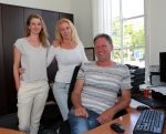 Harlingen, 25 Juni 2017
Piet Paulusma zijn huis en met zijn dochters en in aktie