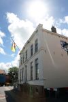 Harlingen, 25 Juni 2017
Piet Paulusma zijn huis en met zijn dochters en in aktie